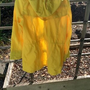 Raincoat yellow London fog